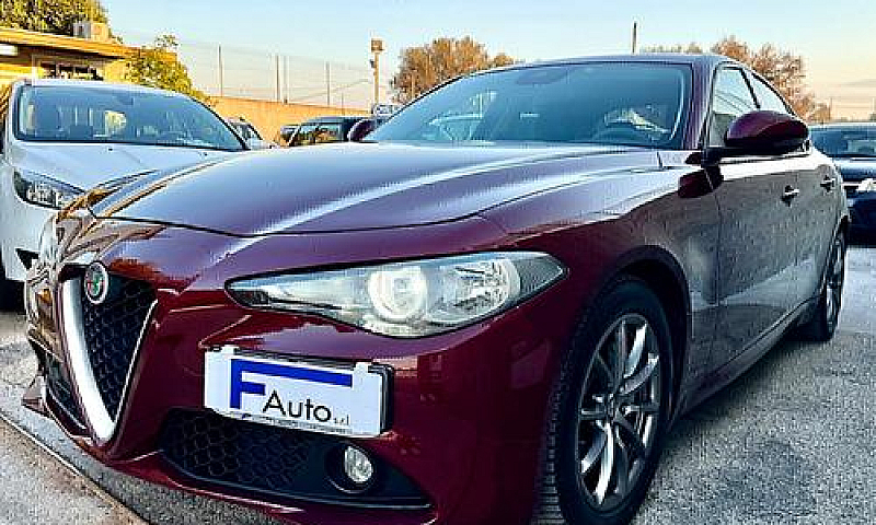 Alfa Romeo Giulia 2....