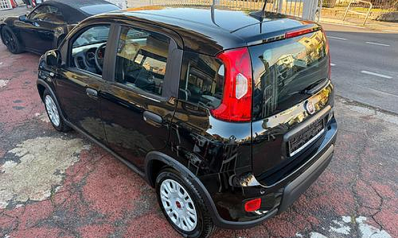 Fiat Panda Hybrid 1....