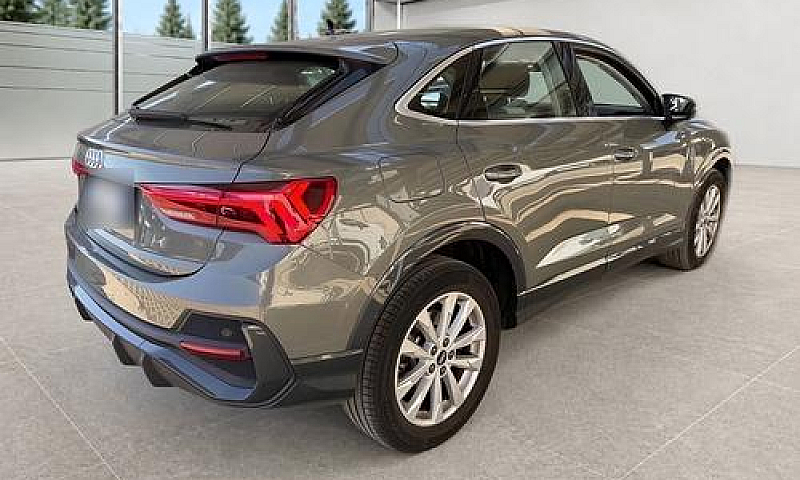 Q3 Spb 45 Tfsi E S T...