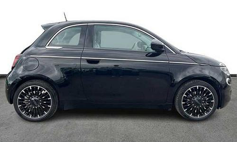 Fiat 500E Berlina 42...