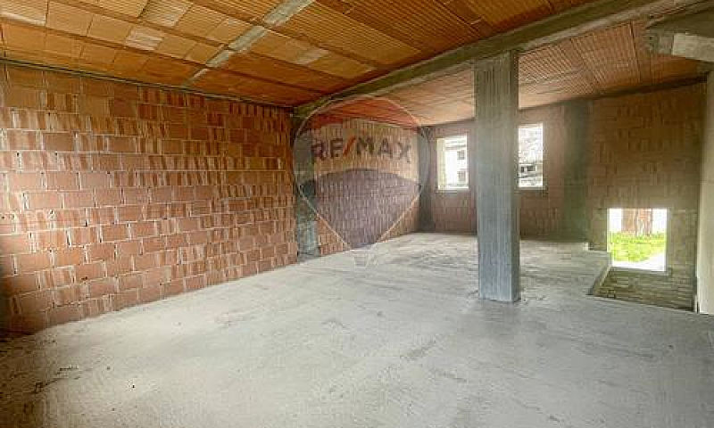 Porzione Di Casa - V...