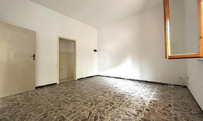 2 Locali A Rimini...