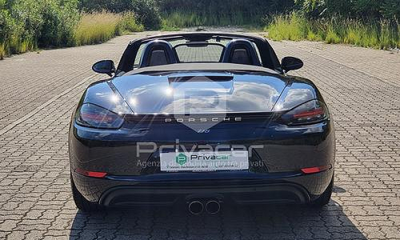 Porsche 718 Boxster ...