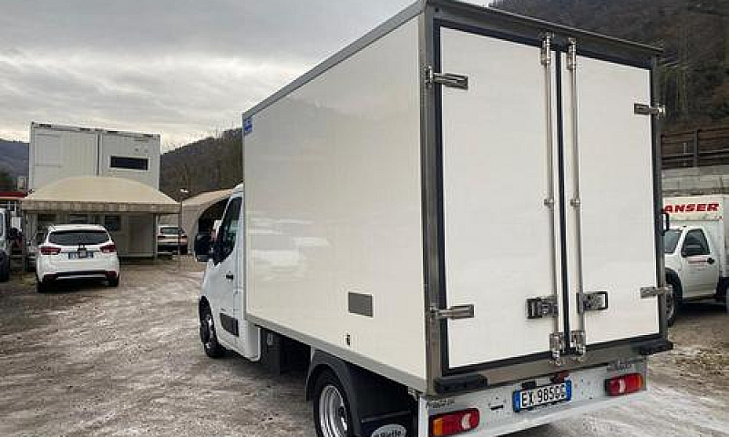Renault Master 2.3 D...