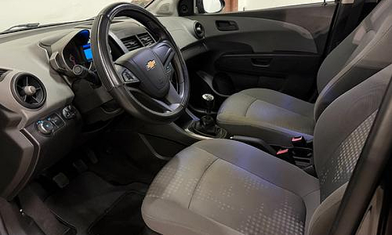 Chevrolet Aveo 2012 ...