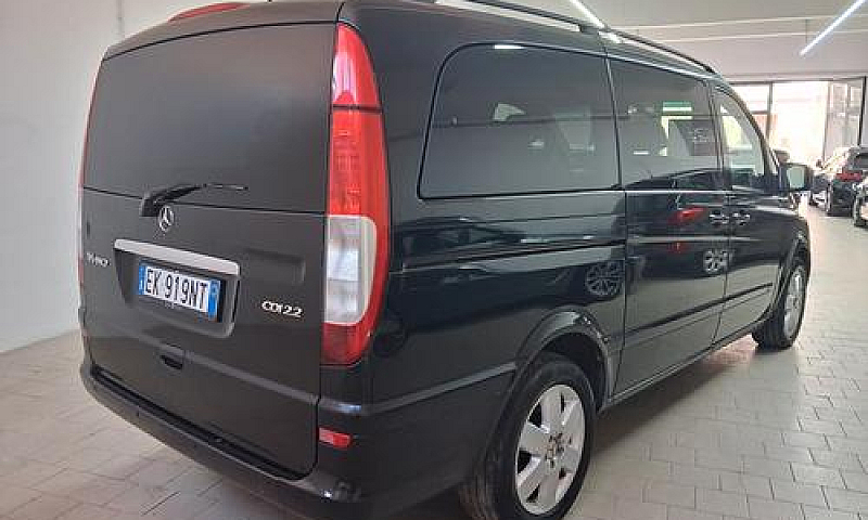 Mercedes-Benz Viano ...