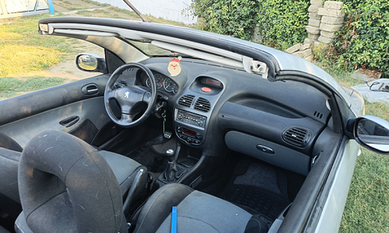 Peugeot 206 Cabrio...