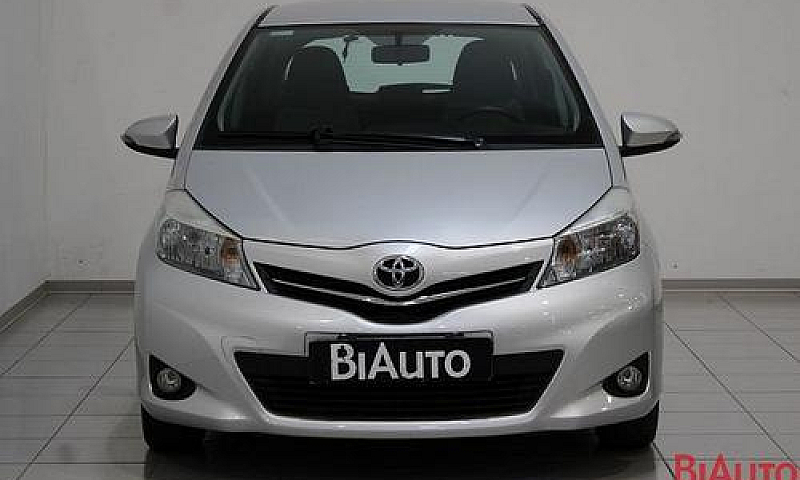 Toyota Yaris 1.4 D-4...