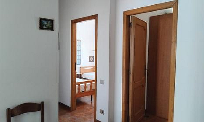 Monserrato, Via Terr...