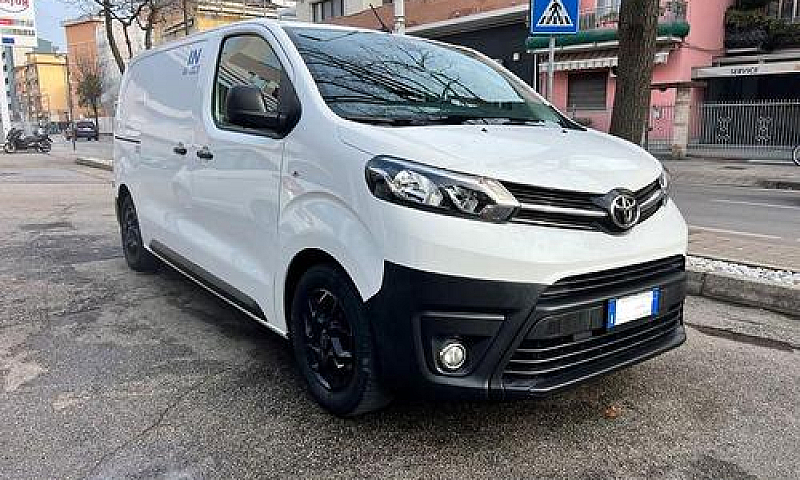 Toyota - Proace Vers...