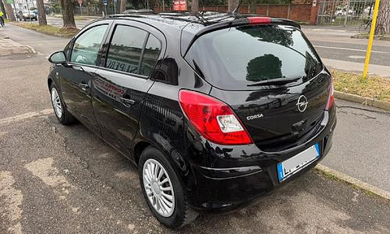 Opel Corsa 1.2 5 Por...