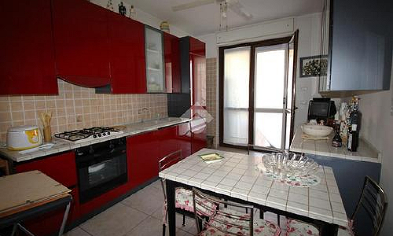 4 Locali A Termoli...