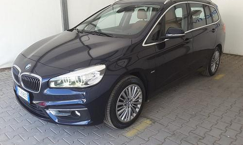 Bmw 216 D Gran Toure...