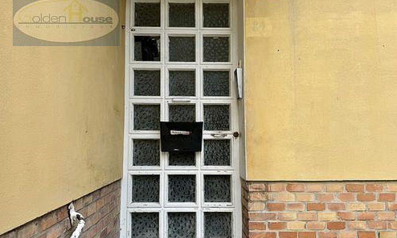 Bilocale In Zona Cen...