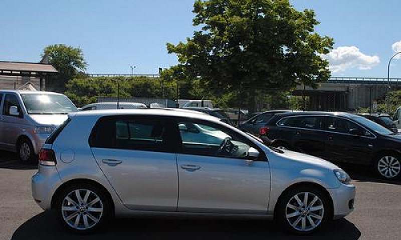 Volkswagen Golf 1.6 ...