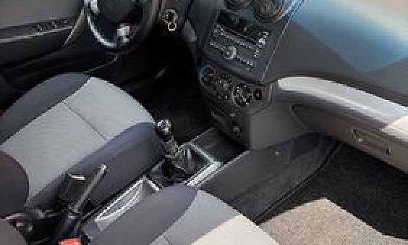 Chevrolet Aveo 1.2 5...
