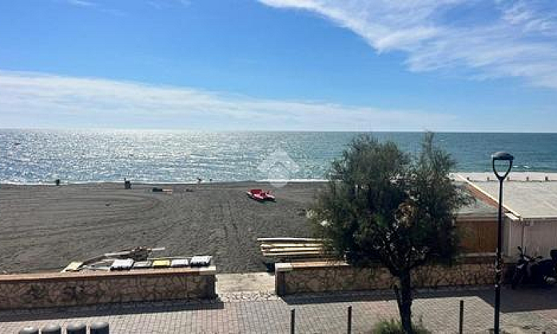 3 Locali A Ladispoli...