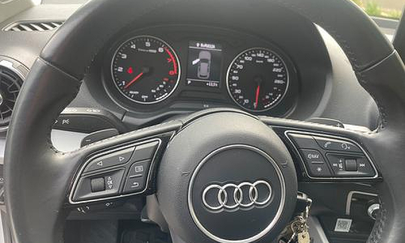 Audi Q2 1.5 Tfsi Des...