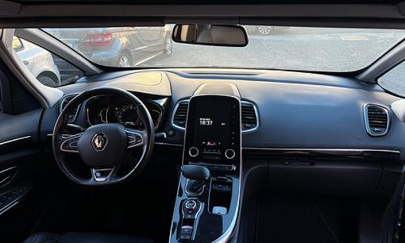 Renault Espace 7 Pos...