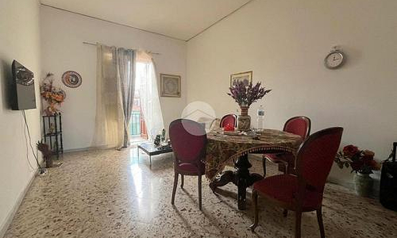 4 Locali A Palermo...