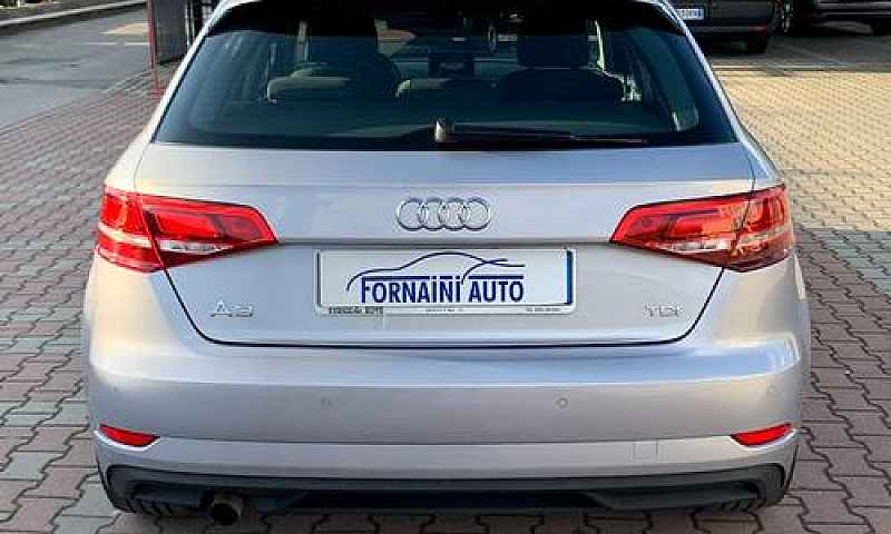 Audi A3 Spb 1.6 Tdi ...