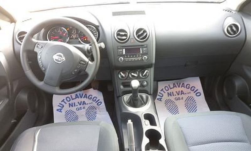 Nissan Qashqai 1.6 1...