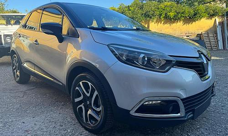Renault Captur Black...