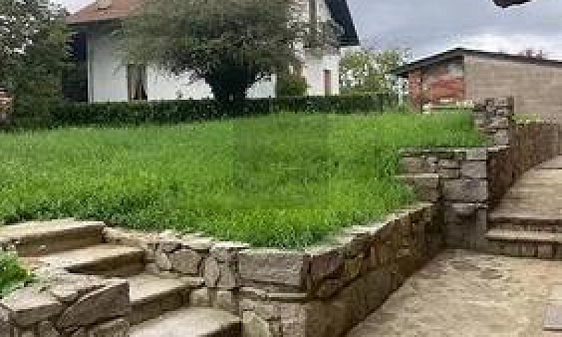 Casa Con Giardino...