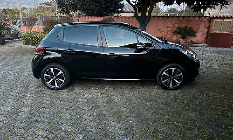 Peugeot 208 Bluehdi ...