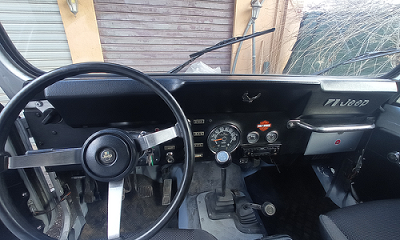 Jeep Cj7...