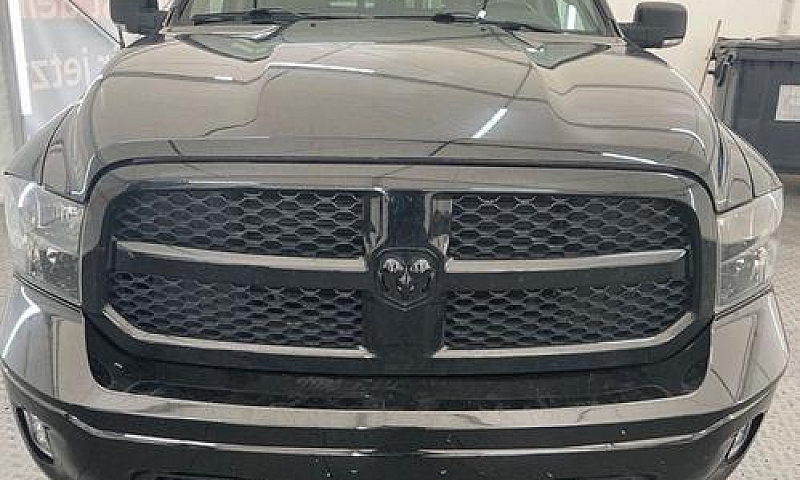 Dodge Ram Classic 5....