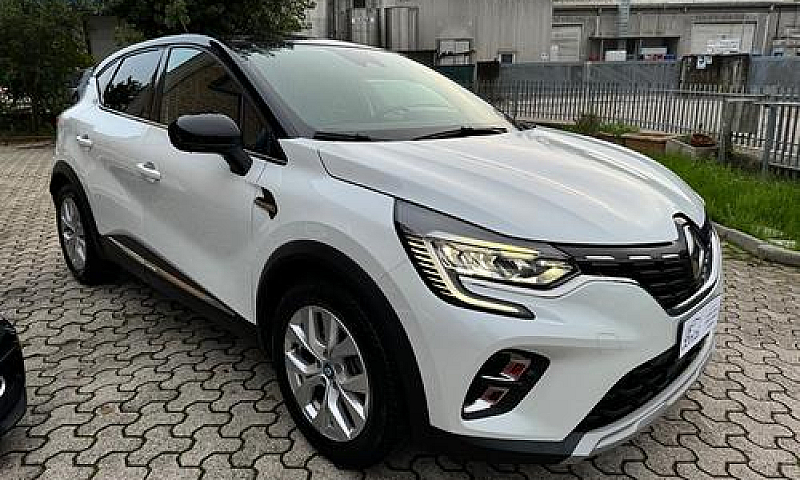 Renault Captur Hybri...