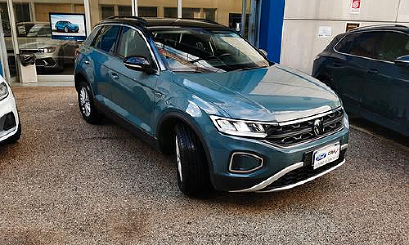 Volkswagen T-Roc 1.0...
