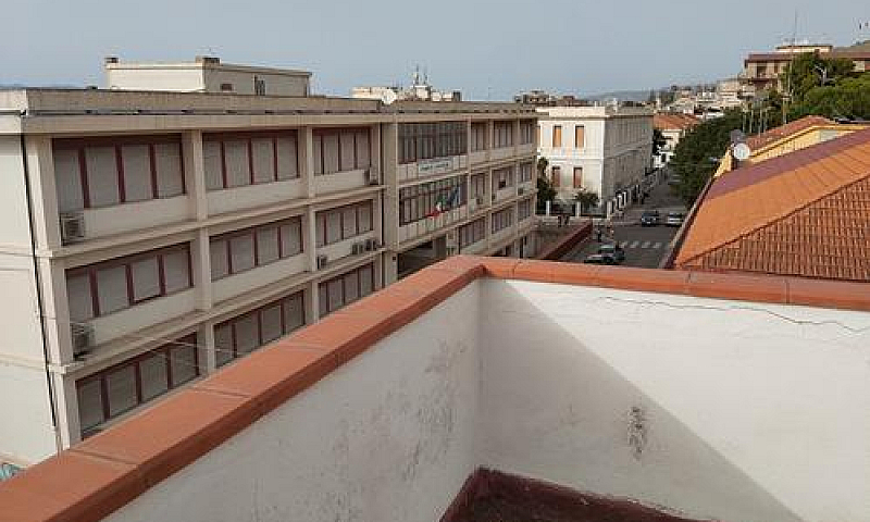 Zona S.lucia Tra Via...