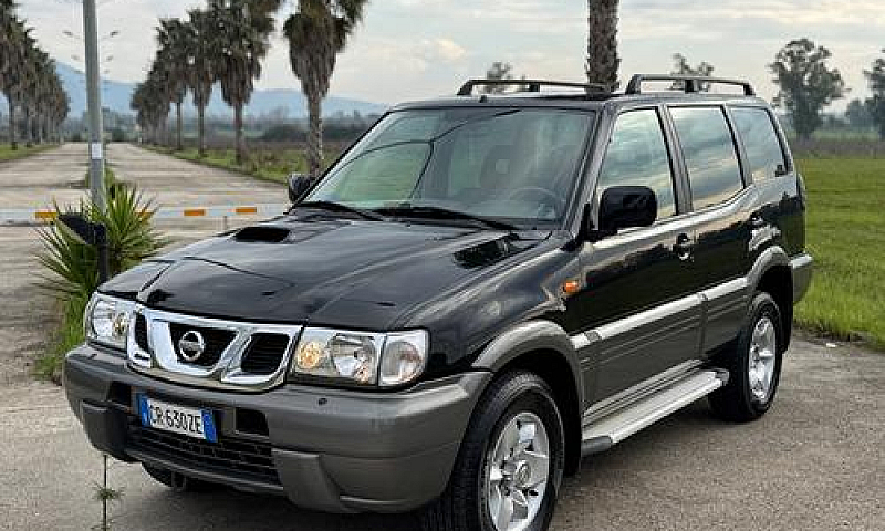 Nissan Terrano Ii Su...