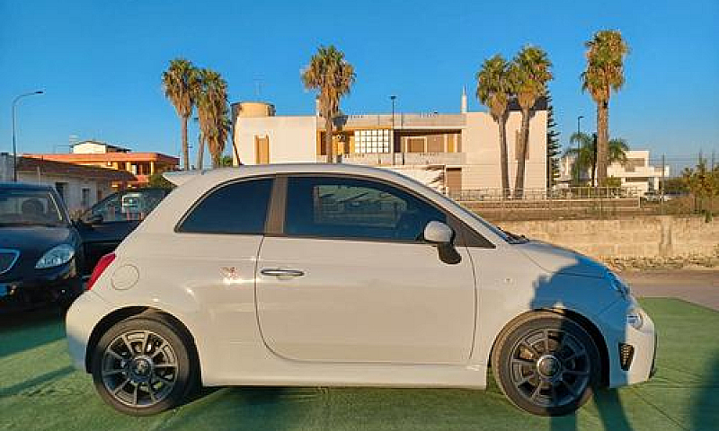 Abarth 595 1.4 Turbo...
