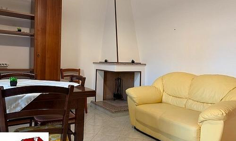 Appartamento Con Tav...