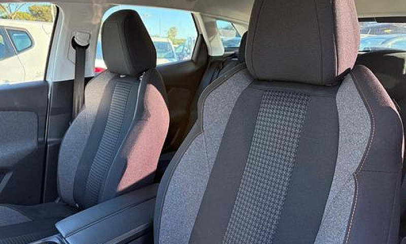 Peugeot 3008 Bluehdi...