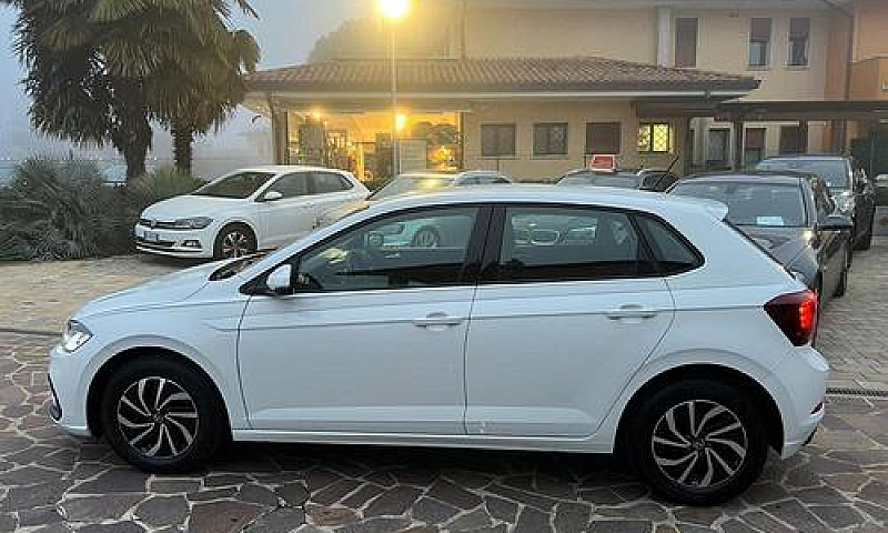 Volkswagen Polo 1.0 ...