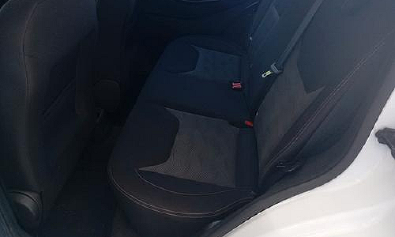 Ford Ka+ Ultimate Co...