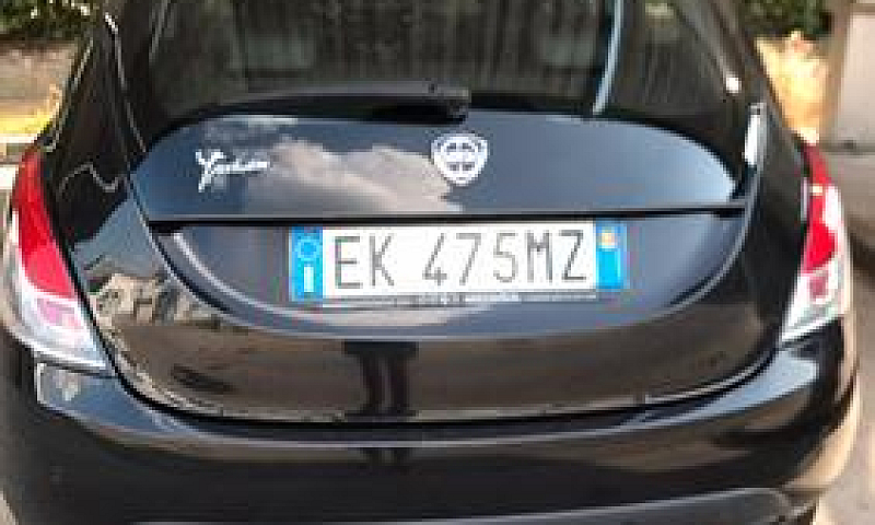 Lancia Ypslon 1.3 Mu...