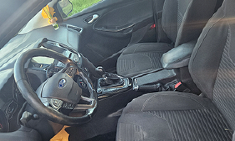 Ford Focus Sw 1.5 Td...