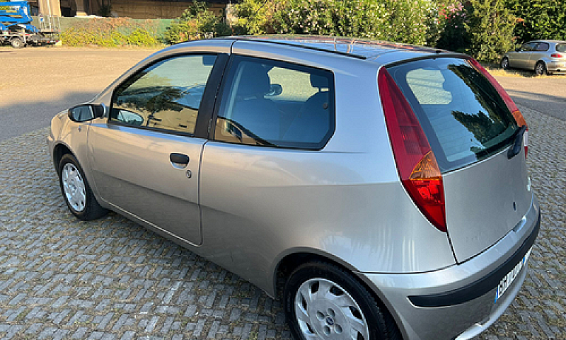 Fiat Punto 1,2 Benzi...