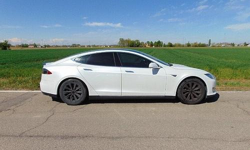 Tesla Model S 85Kwh ...