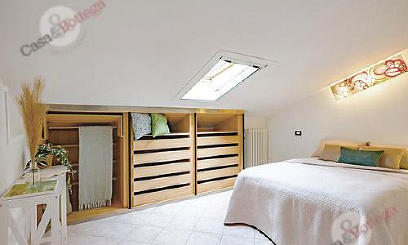 Quadrilocale, 2 Lett...