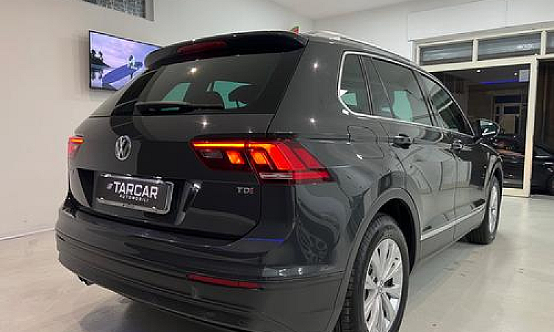 Volkswagen Tiguan 1....