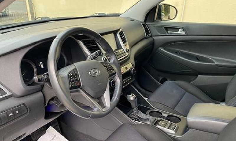 Hyundai Tucson 1.7 C...