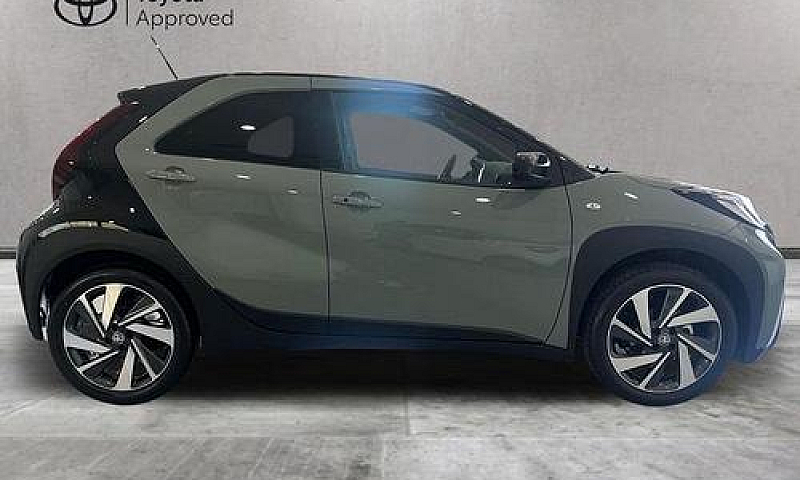 Toyota Aygo X 1.0 Lo...