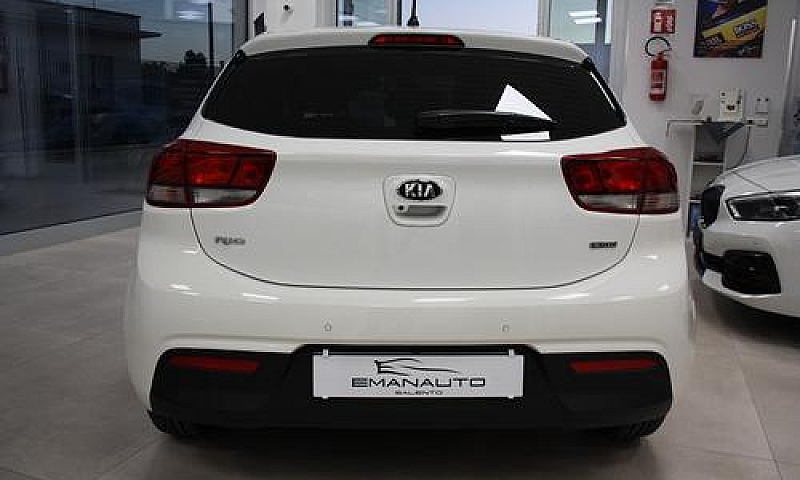 Kia Rio 1.4 Crdi 90C...