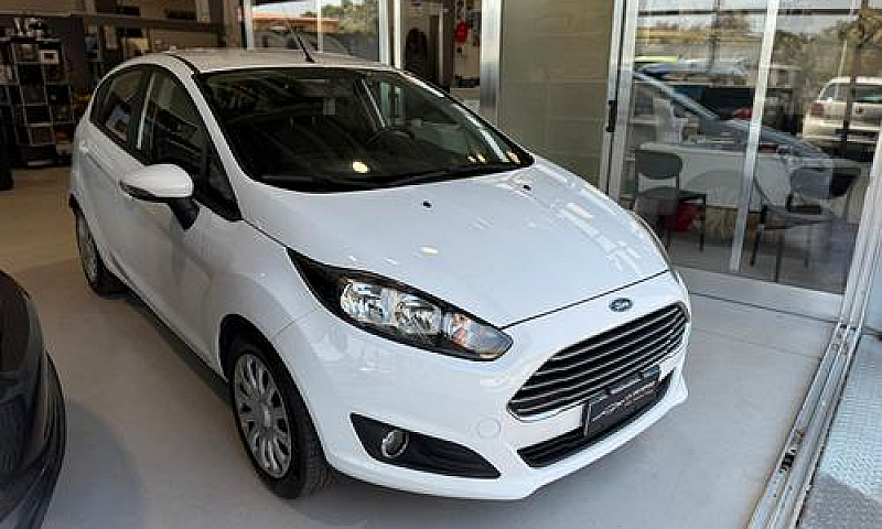 Ford Fiesta 1.5 Tdci...